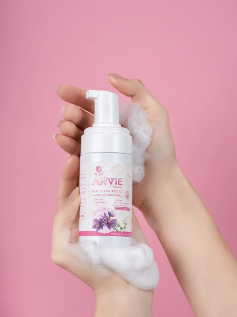 Danvypharma.vn - Bot Ve Sinh Phu Nu Anvie Organic Lanh Tu Thien Nhien Cho Ca Me Bau - Bot Thien Nhien